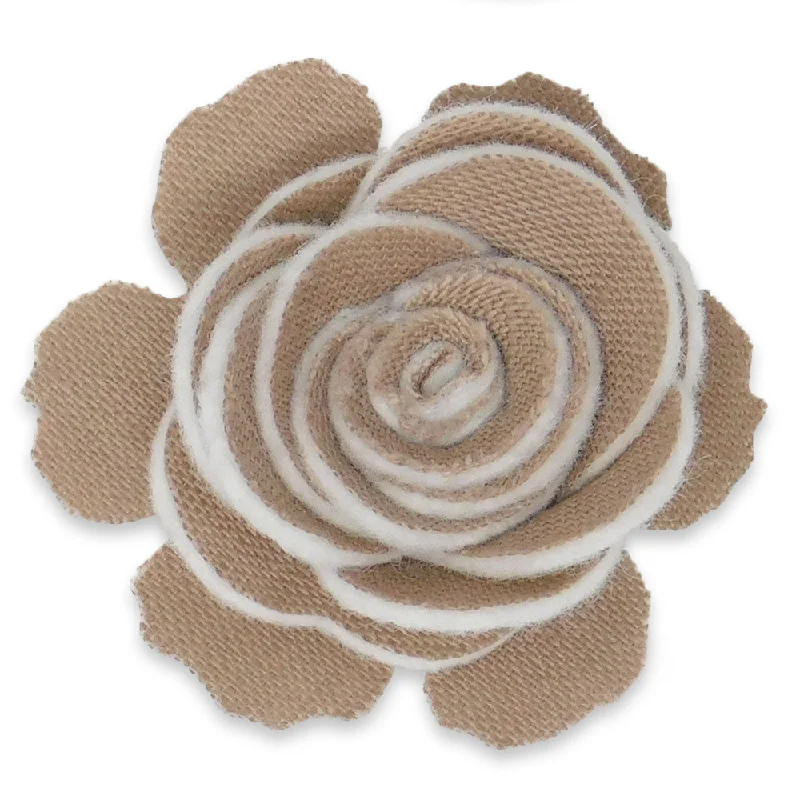 Colinette Sand Beau Fleur Boutonniere